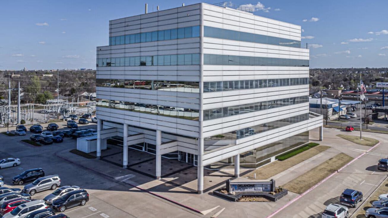 3800 n may ave oklahoma city ok 73112 crexi