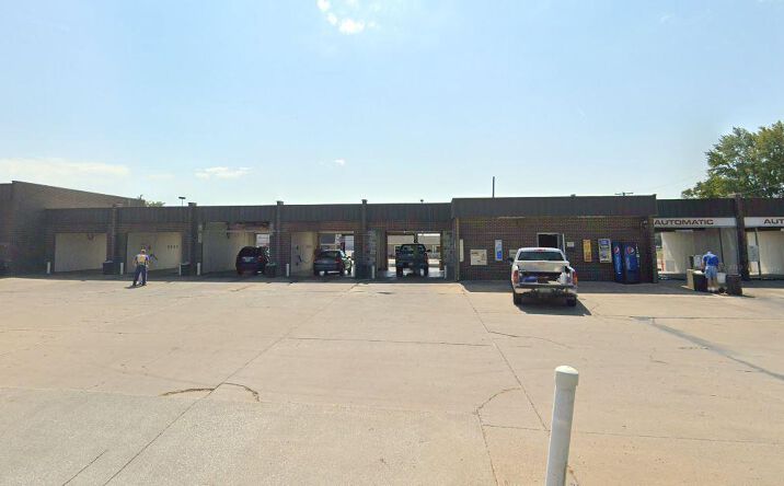 Pictures of Land property located at 1305 E JACKSON Street, Macomb, IL 61455 for sales - image #1