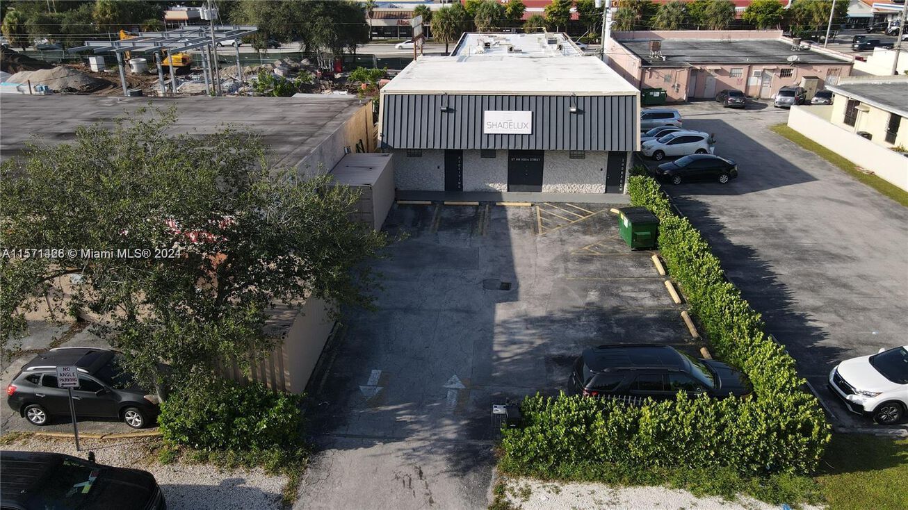 67 NW 166th St, Miami, FL 33169 | Crexi.com