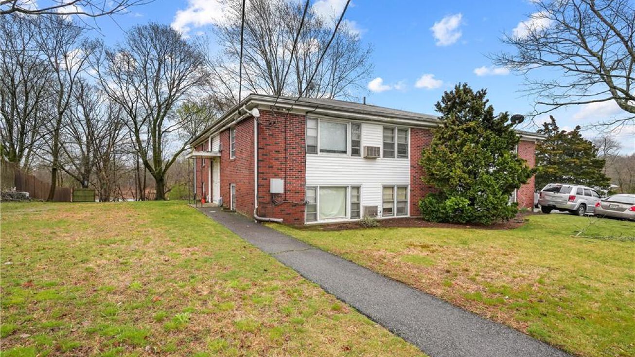 100 Arcadia AV Arcadia Avenue, Cranston, RI 02910