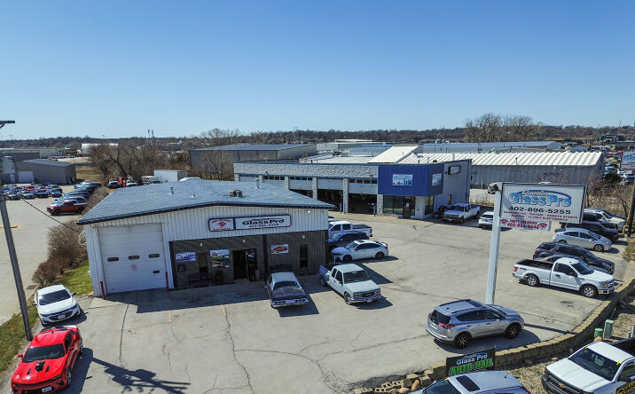Pictures of Retail property located at 6701 L St, Omaha, NE 68117 for comps - image #1