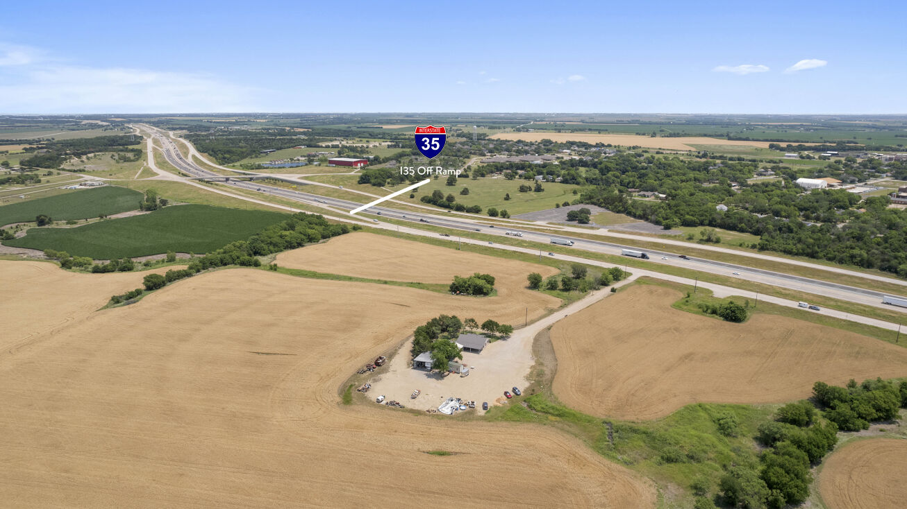 22613 I35, West, TX 76691