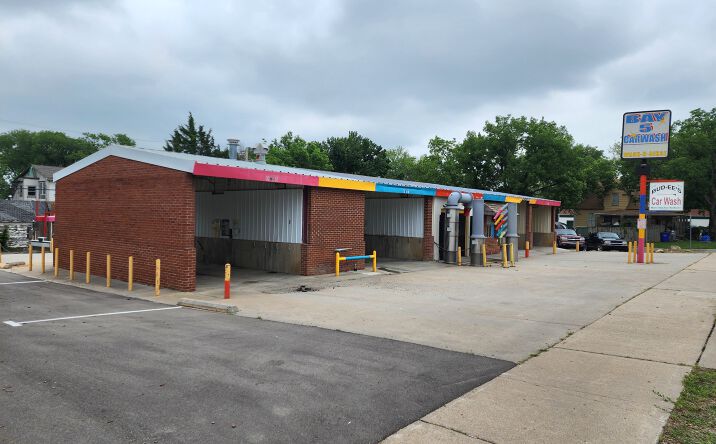 Pictures of Office property located at 423 S Washington Street, Junction City, KS 66441 for sales - image #1