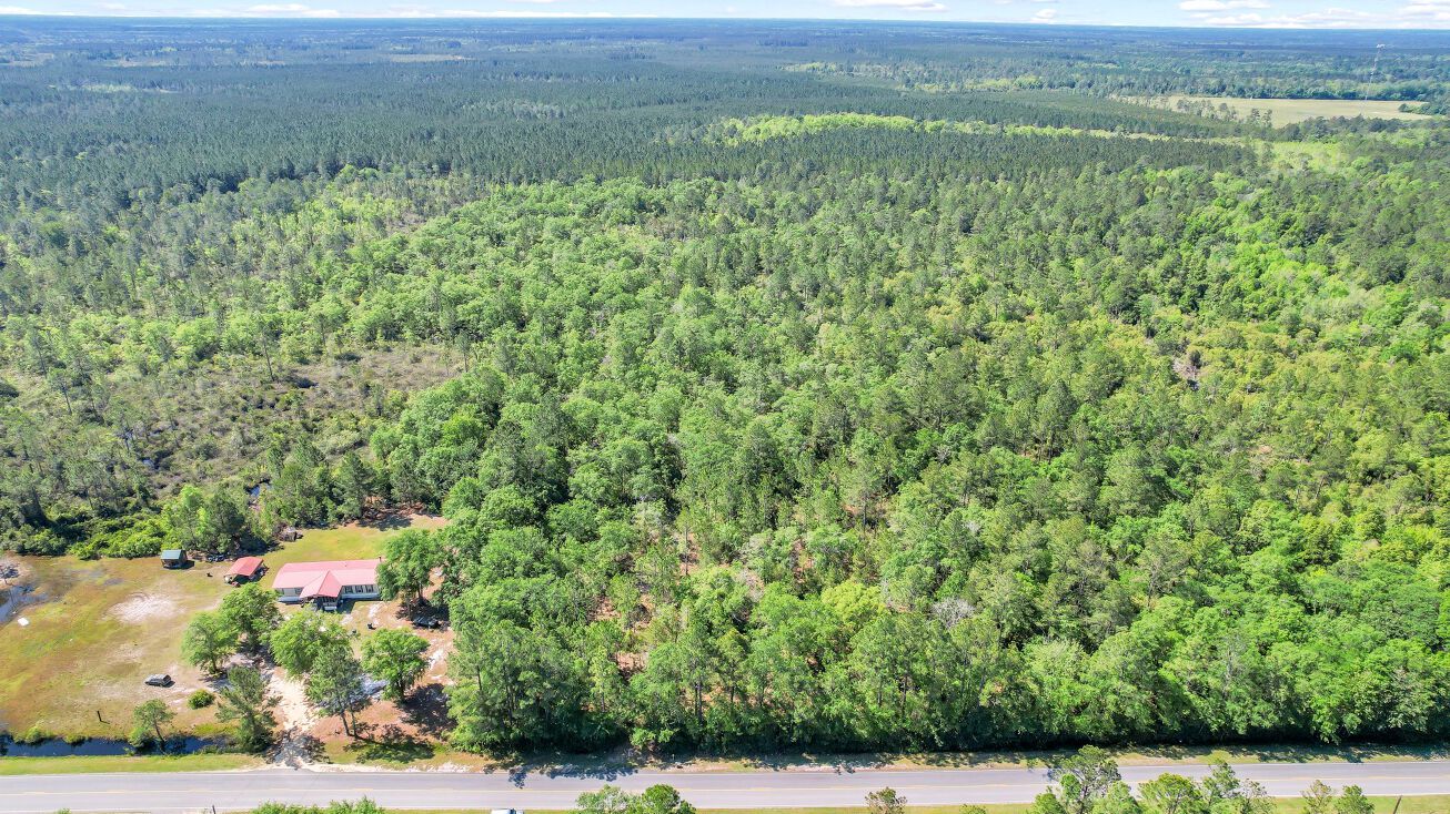 937 Broadhurst Rd W, Screven, GA 31560