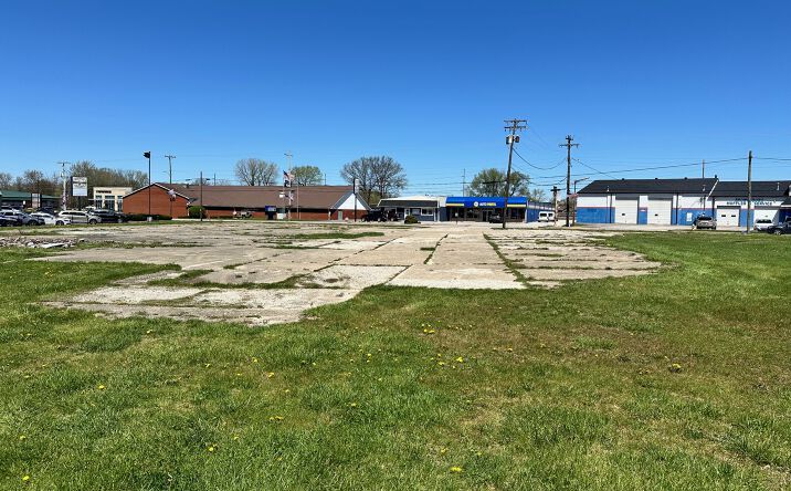 Pictures of Land property located at 645-655 E Main St, Brownsburg, IN 46112 for sales - image #1