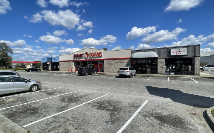 Pictures of Retail property located at 110 Cordele Rd, Albany, GA 31705 for comps - image #1