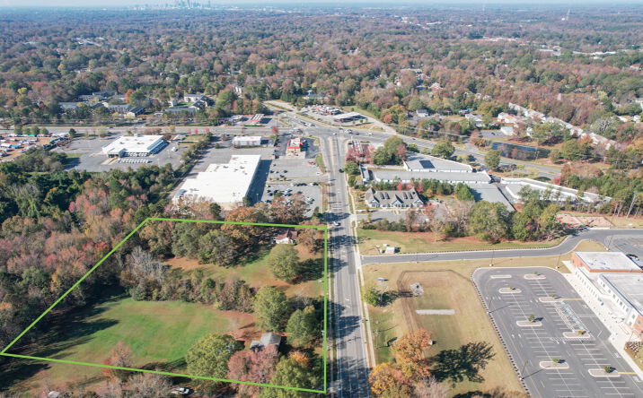 Pictures of Land property located at 7420 The Plaza, Charlotte, NC 28215 for sales - image #1