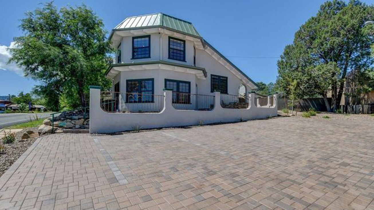 1490 W Gurley St, Prescott, AZ 86305