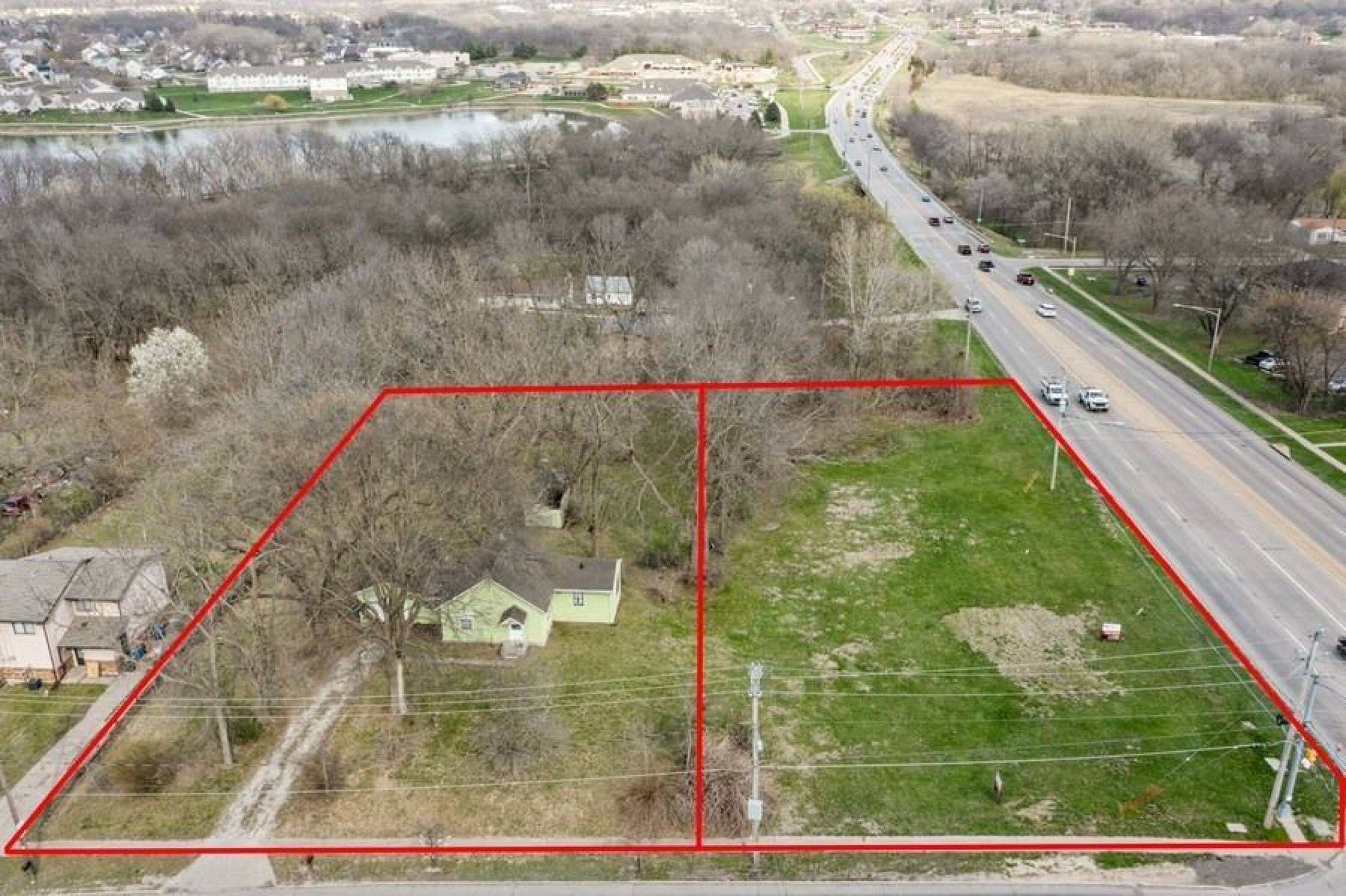 4150 E University Ave, Des Moines, IA 50317