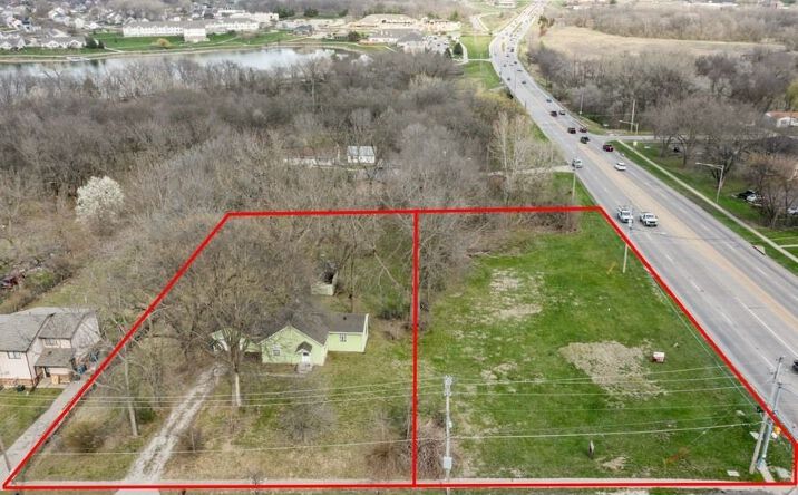 Pictures of Multifamily, Land property located at 4150 E University Ave, Des Moines, IA 50317 for sales - image #1