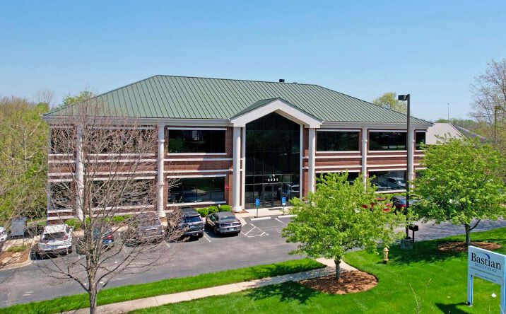 Pictures of Office property located at 2031 Nelson Miller Pkwy, Louisville, KY 40223 for sales - image #1