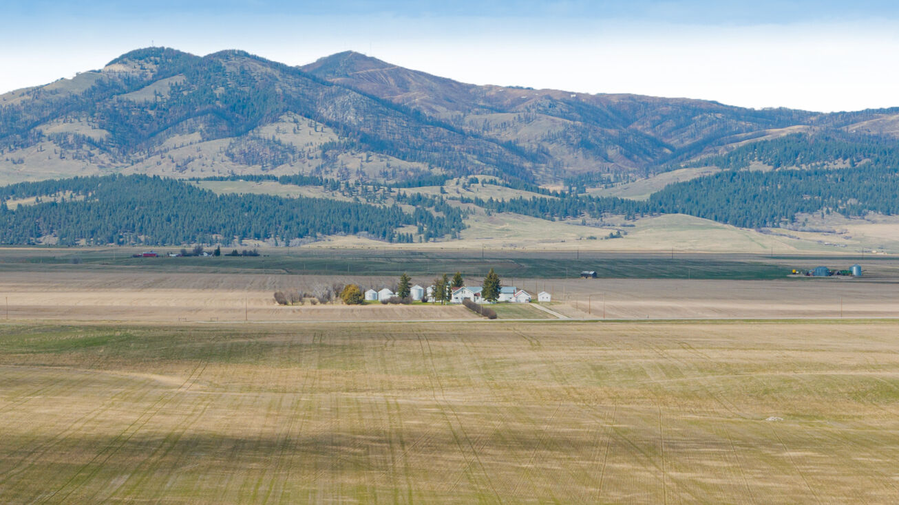 Lower Cottonwood Creek Road, Lewistown, MT 59457