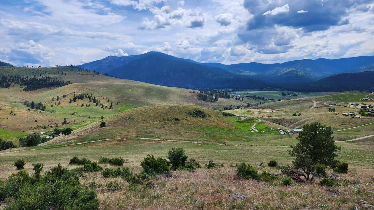 Nhn Hill View Way, Plains, MT 59859 | Crexi.com