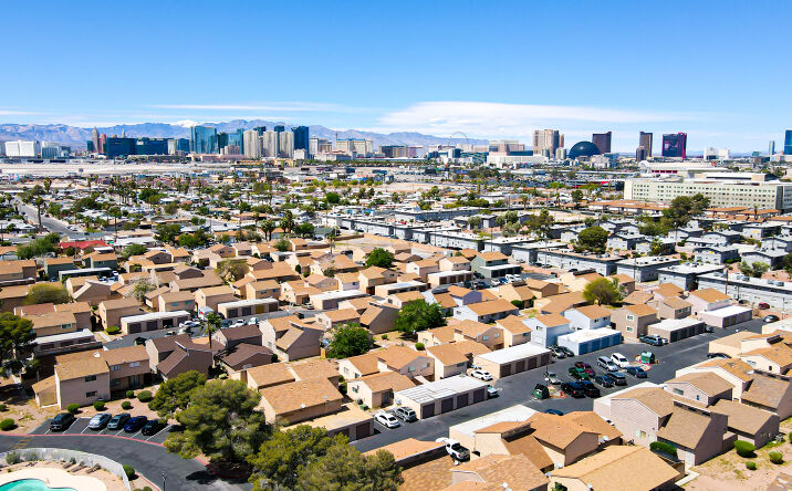 Pictures of Multifamily property located at 5145 Golden Ln, Las Vegas, NV 89119 for sales - image #1
