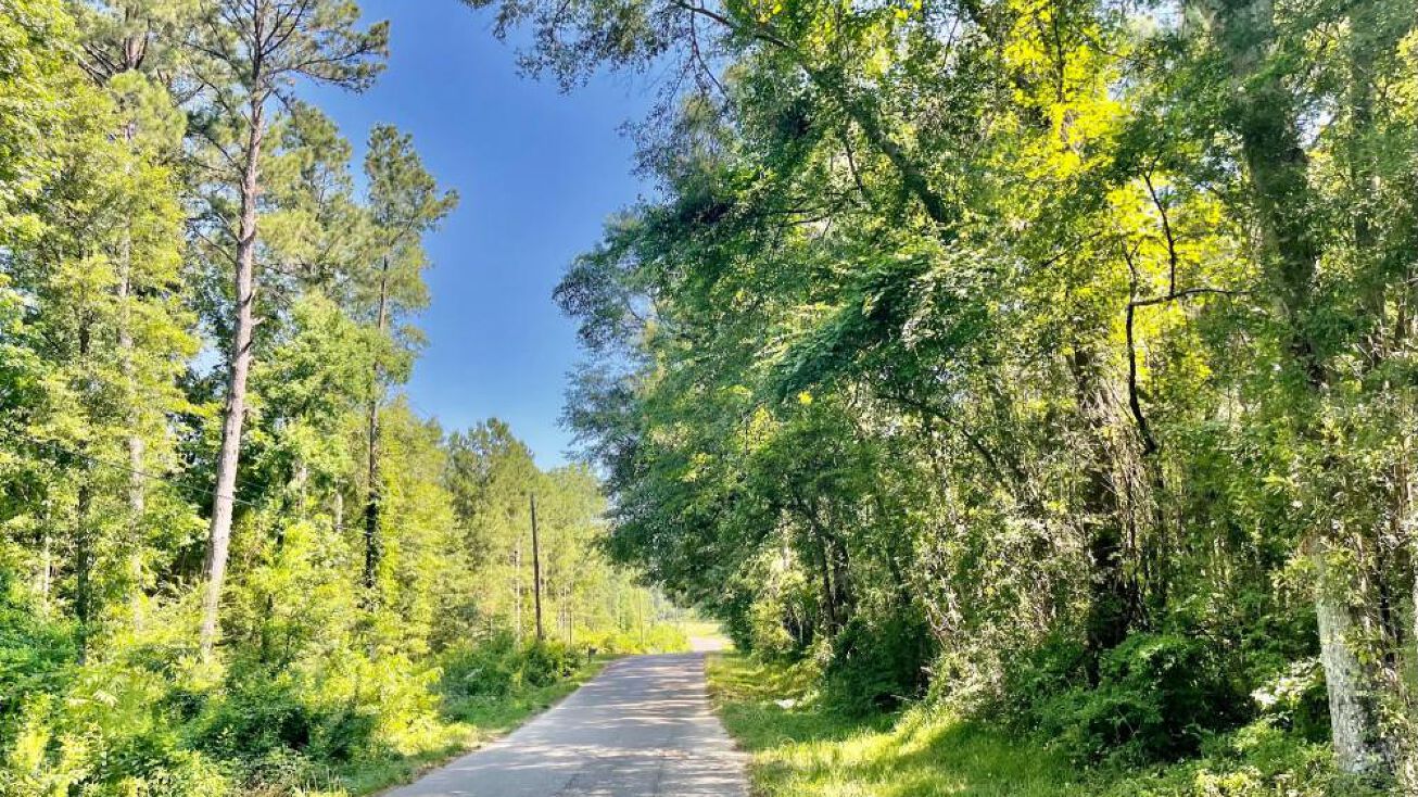 000 Dome House Road, Laurel, MS 39443