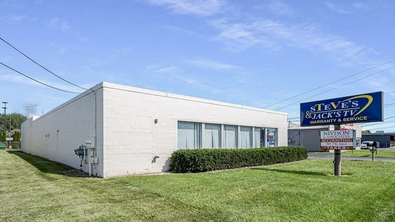 3270 Bay Rd, Saginaw, MI 48603 | Crexi.com