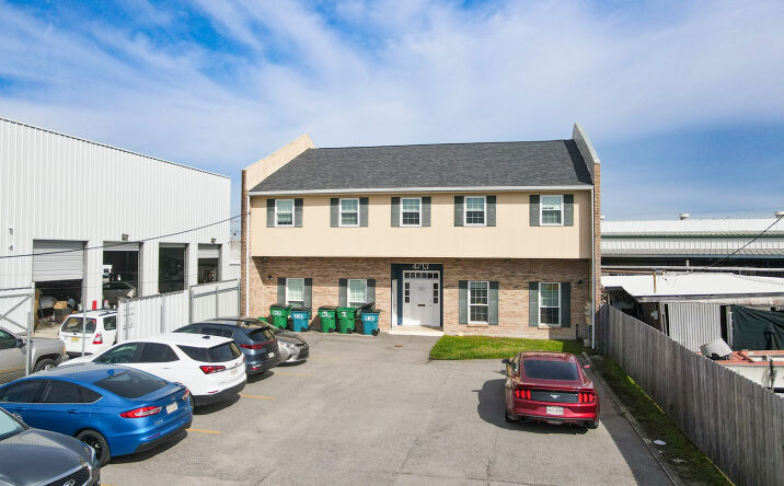 Pictures of Office property located at 4713 Utica St, Metairie, LA 70006 for sales - image #1