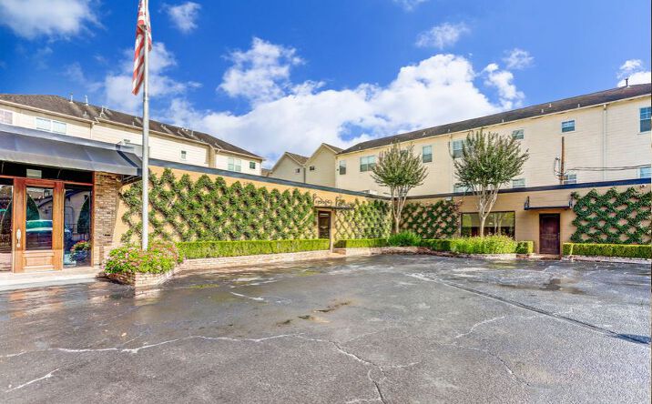 Pictures of Office property located at 5910 Rose St, Houston, TX 77007 for sales - image #1