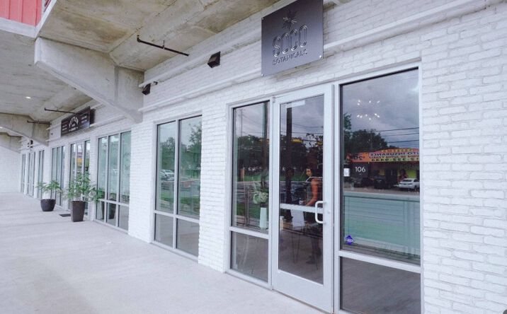 Pictures of Retail property located at 4361 S Congress Ave, Austin, TX 78745 for sales - image #1