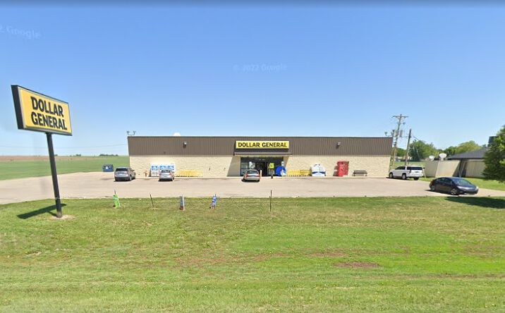 Pictures of Retail property located at 61 KS-4, Hoisington, KS 67544 for sales - image #1