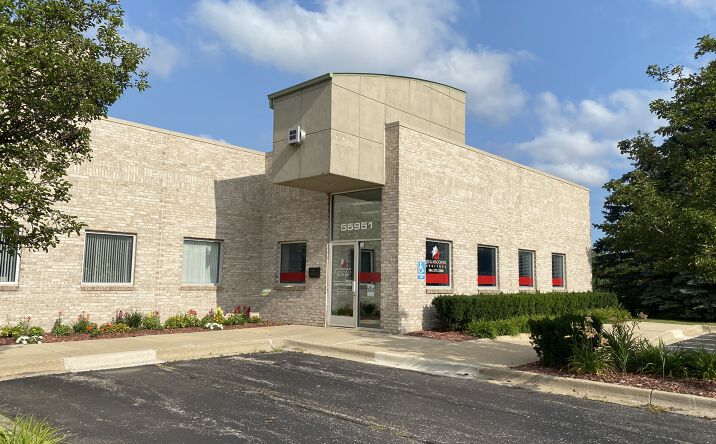 Pictures of Industrial, Office property located at 55951 Gratiot Ave Chesterfield Twp, Chesterfield Twp, MI 48051 for sales - image #1