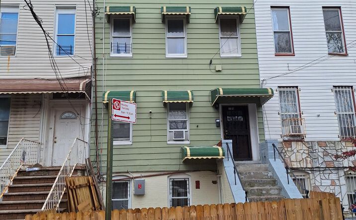 Pictures of Multifamily property located at 166 Atkins Ave, Brooklyn, NY 11208 for sales - image #1