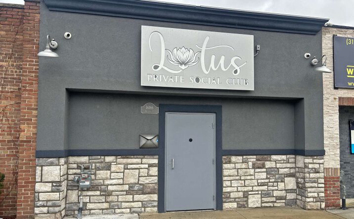 Pictures of Retail property located at 16166 Meyers Rd, Detroit, MI 48235 for sales - image #1