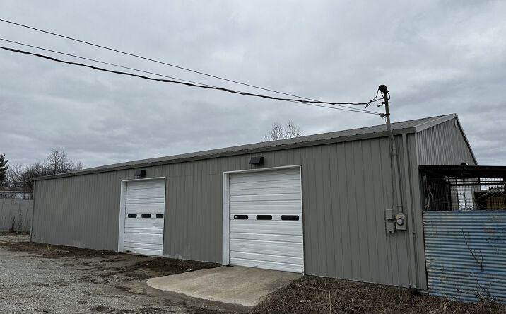 Pictures of Industrial property located at 1111 Dawkins Rd, La Grange, KY 40031 for sales - image #1