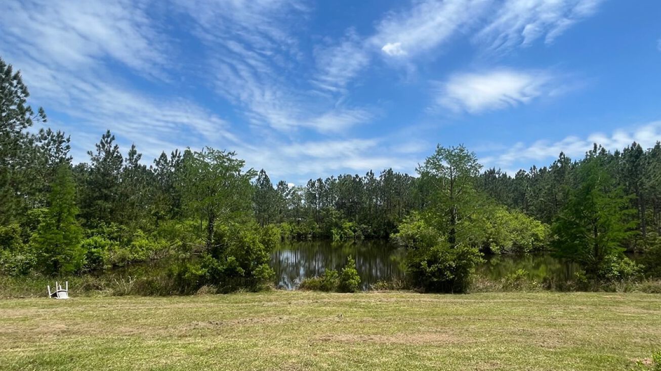46 Country Heritage Rd, Poplarville, MS 39470