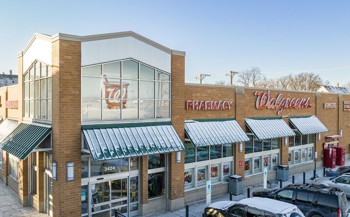 Pictures of Retail property located at 3424 W Belmont Ave, Chicago, IL 60618 for sales - image #1