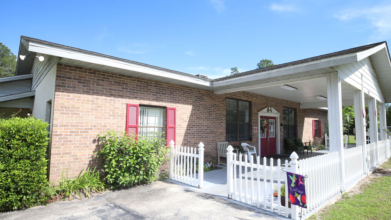 Main Thoroughfare, Palatka, FL 32177