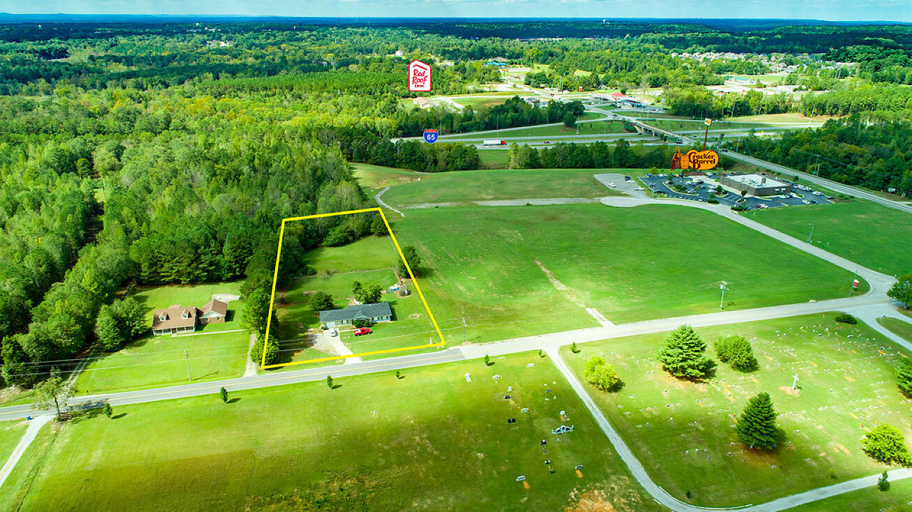 99 Lando Cain Rd, Hartselle, AL 35640