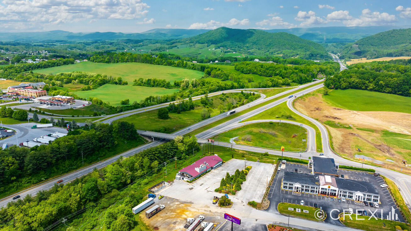 170 Nye Cir, Wytheville, VA 24382