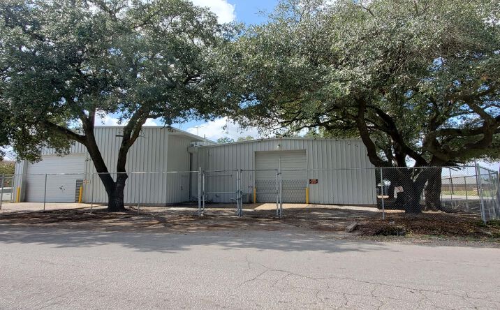 image of property at 3609 BOLIN RD Houston TX 77092-6313