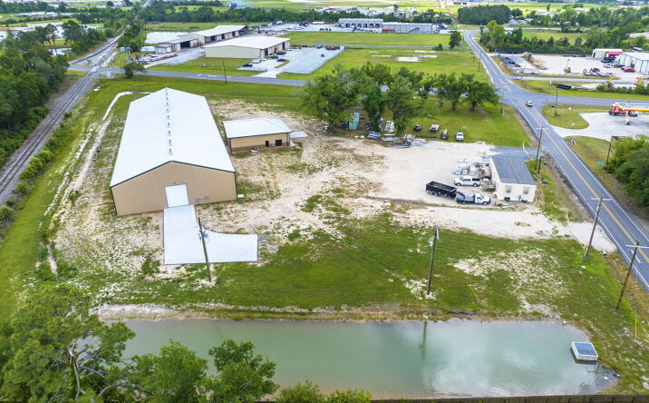 Pictures of Industrial property located at 213 S Goodman Rd, Lake Charles, LA 70615 for sales - image #1