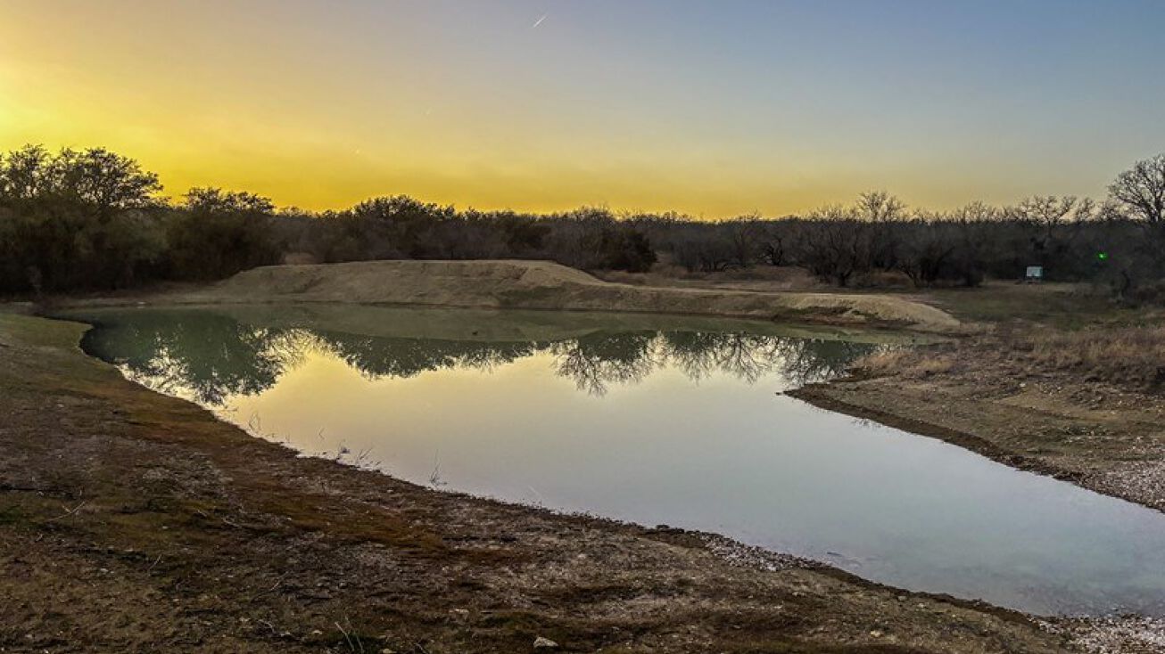 Pictures of Retail, Land property located at 1501 Co Rd 109, Cisco, TX 76802 for sales - image #1