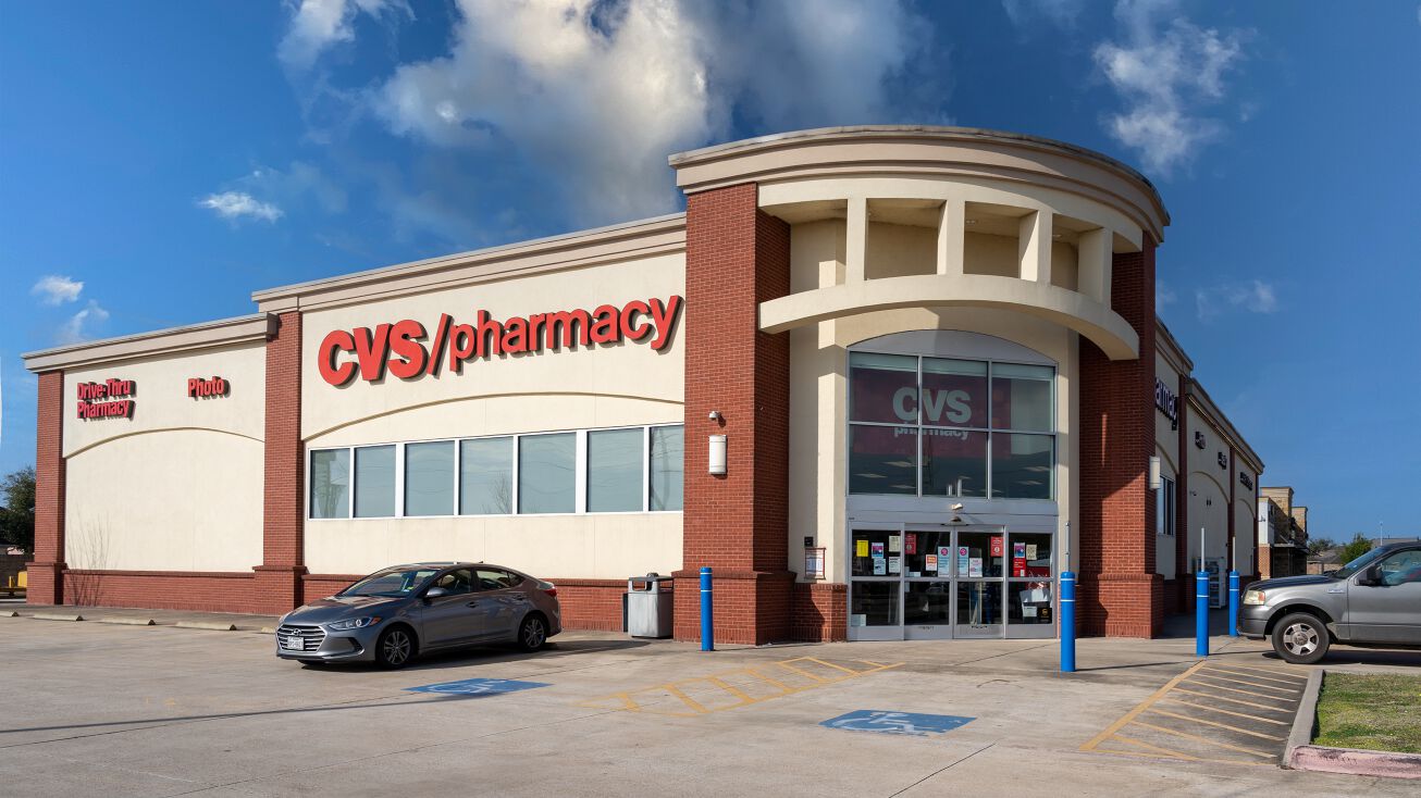Pictures of Retail property located at 1910 State Hwy 46 W, New Braunfels, TX 78132 for sales - image #1