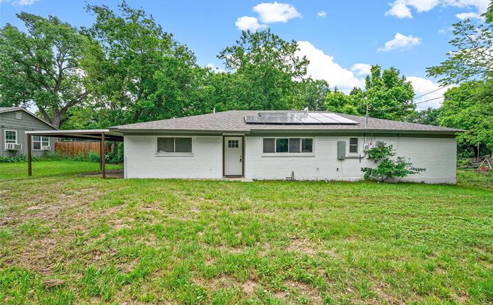 Pictures of Industrial property located at 205 S Line Street, Weatherford, TX 76086 for sales - image #1