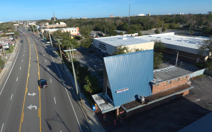 Pictures of Retail, Land property located at 747 W International Speedway Boulevard, Daytona Beach, FL 32114 for sales - image #1