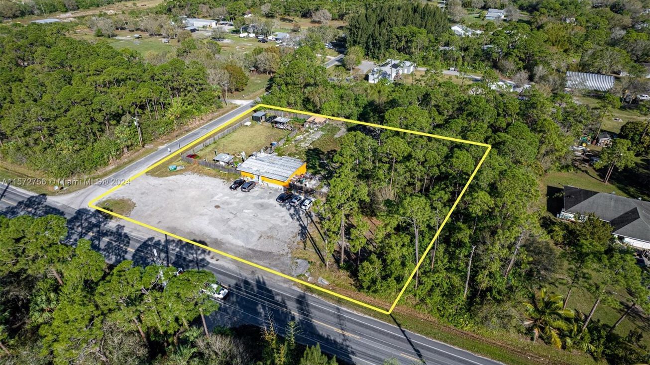 13490 Orange Ave, Fort Pierce, FL 34945