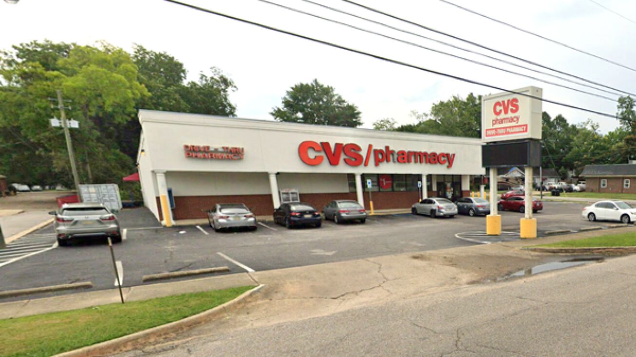 Pictures of Retail property located at 1525 Forest Ave, Montgomery, AL 36106 for sales - image #1