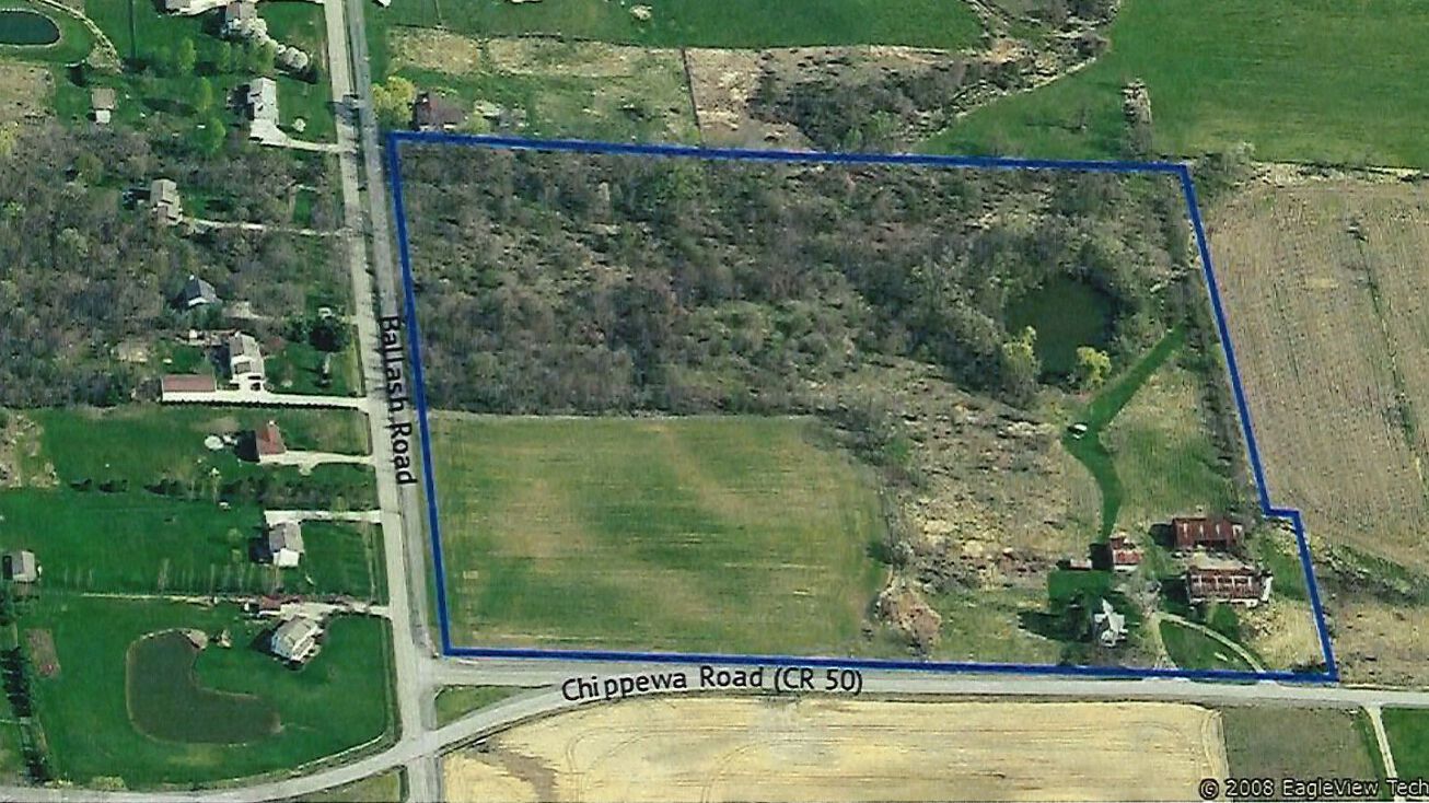 6517 Chippewa Rd, Chippewa Lake, OH 44215