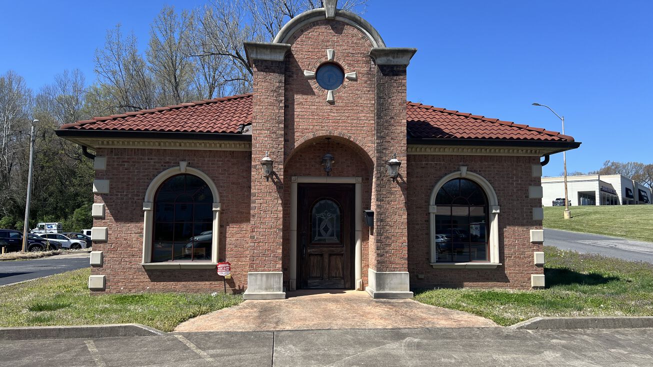 649 Lone Oak Rd, Paducah, KY 42003 | Crexi.com