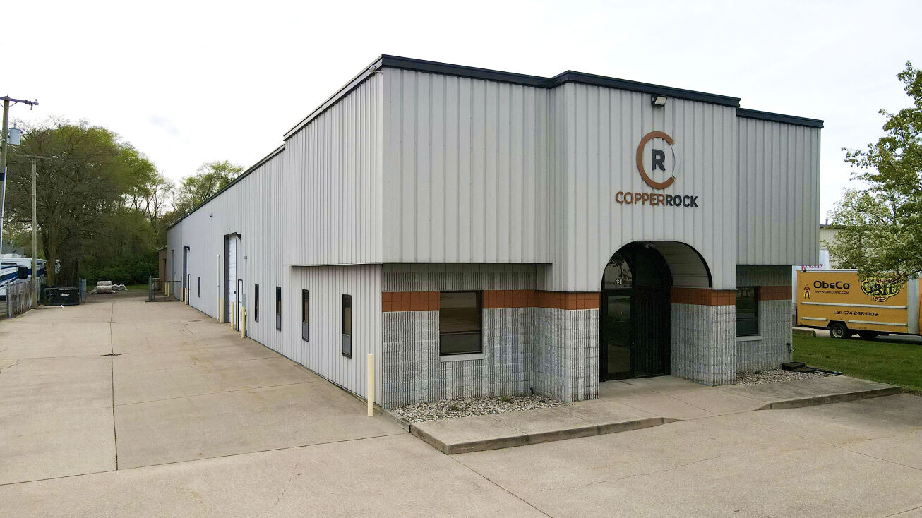 631 Collins Rd, Elkhart, IN 46516