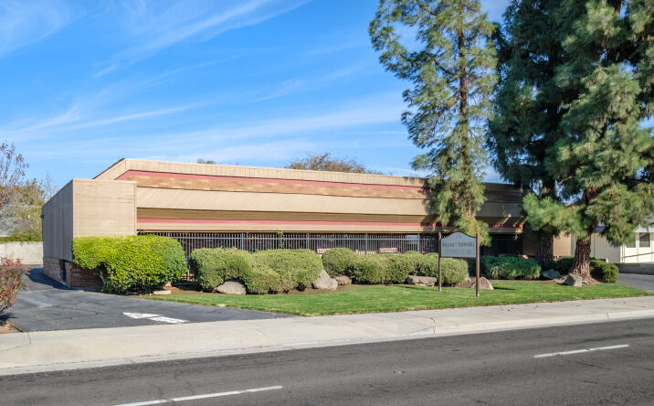 124 W Shaw Ave, Fresno, CA 93704 | Crexi.com