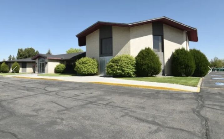 Pictures of Retail property located at 825 E 17th St, Idaho Falls, ID 83404 for sales - image #1