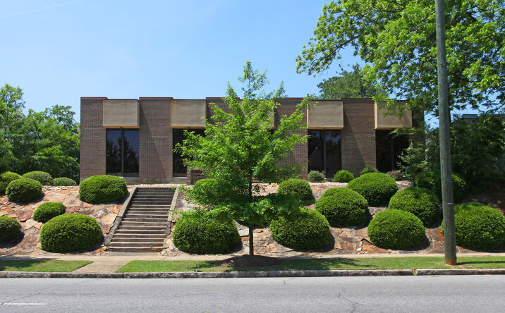 Pictures of Office property located at 2908 Clairmont Ave, Birmingham, AL 35205 for sales - image #1