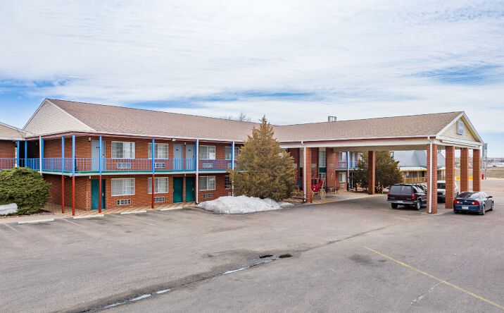 Pictures of Hospitality property located at 201 Stagecoach Trail, Ogallala, NE 69153 for sales - image #1