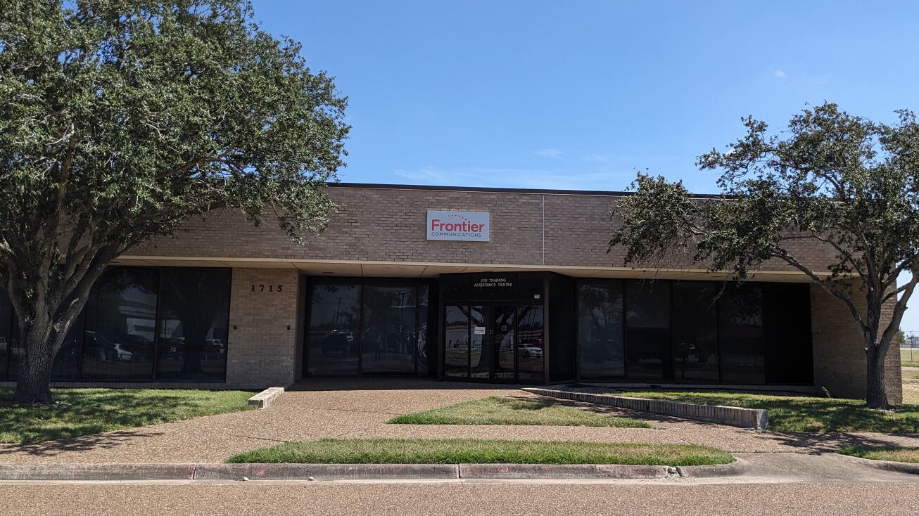 1715 E Pike Blvd, Weslaco, TX 78596