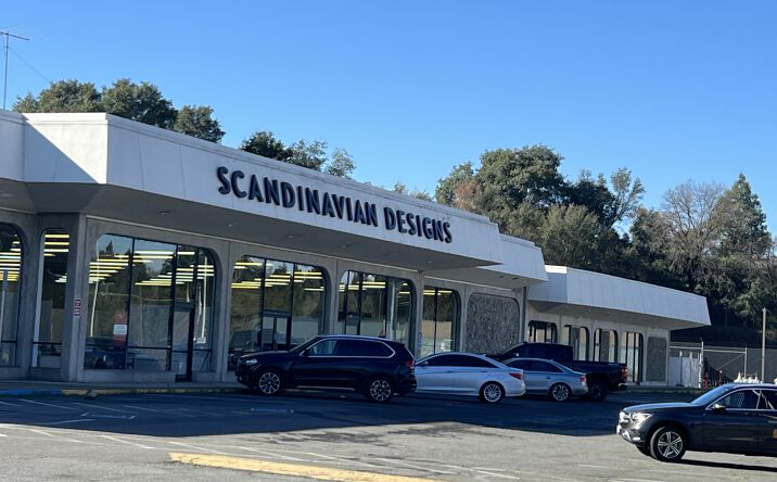 Pictures of Retail property located at 4301 Sunrise Blvd, Fair Oaks, CA 95628 for sales - image #1